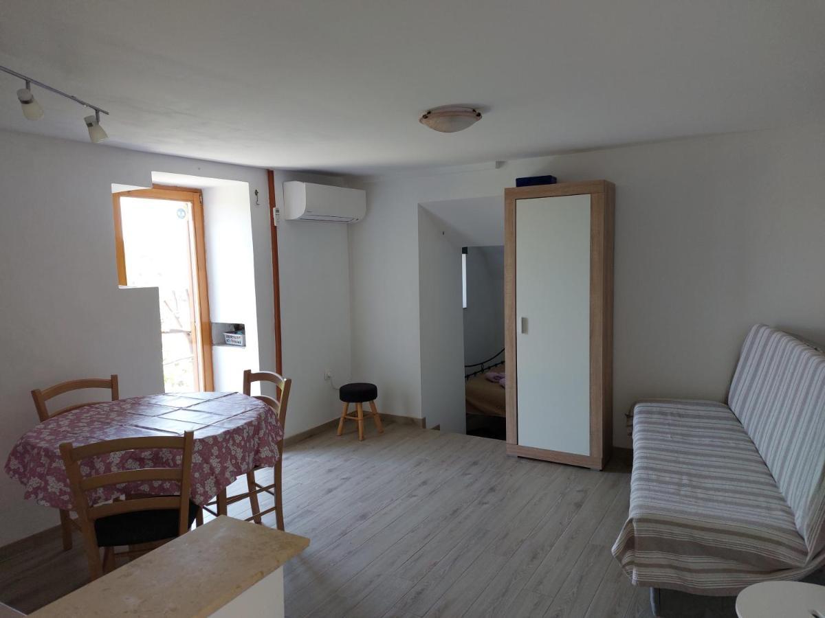 Apartman Biba Lubenice Exterior foto